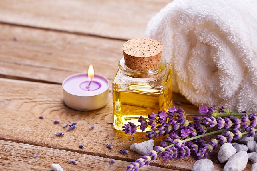 Aromatherapy massage in Al Bateen 