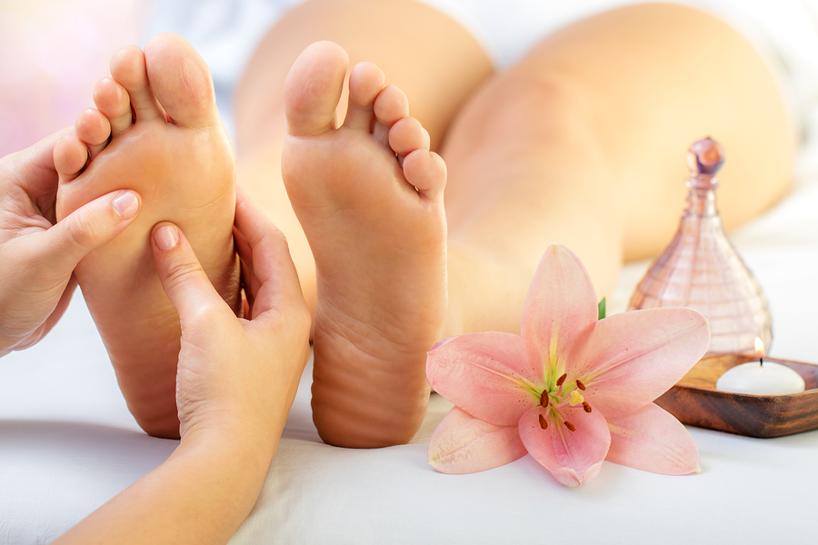 Reflexology massage in Al Bateen  Reflexology massage in Al Bateen